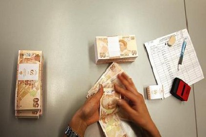 Esnaf ve sanatkara 21 milyar liralık destek