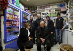 Esnafın 25 Aralık Kurtuluş Bayramı’nı kutladı