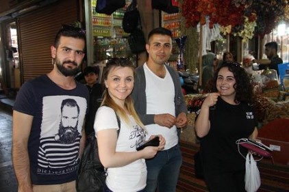 Esnafın yüzü gülmeye başladı