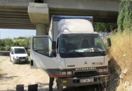 Esrarengiz kamyonetin sırrı bulunamadı