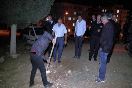Esrarengiz mezar polisi alarma geçirdi