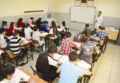 Etüt Merkezinde gerçekleşen sınavlarda 22 bin öğrenci ter döktü