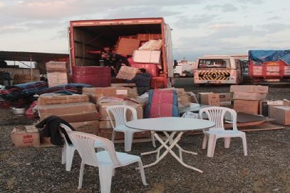 Ev eşyaları arasından 150 bin paket kaçak sigara çıktı