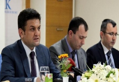 Evde çocuk bakan anneye maddi destek