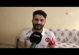 Evden çıkmadılar, kick boks antrenmanı online yaptılar 