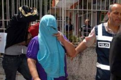 Evden kaçan genç kız fuhuş batağına düştü