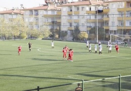 Evinde berabere kaldı 1-1