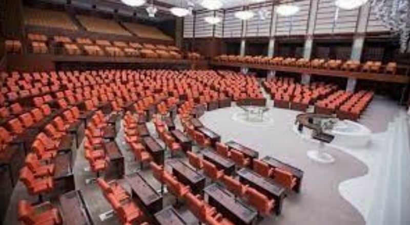 Evlenmeye aday olan çiftlerin mutlaka ön eğitimden geçirilsin