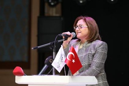 Evlilik arefesinde olan 40 çocuk okula gönderildi
