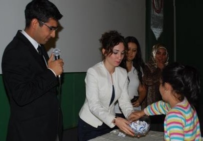 Evlilik okulunda dört katılımcı çeyrek altın kazandı