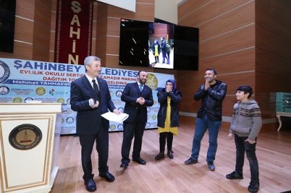 Evlilik Okulu&#8217;ndan 196 çift daha sertifika aldı