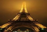 Eyfel kulesi’ni şömine yaptı Paris’e sattı