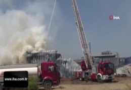 Fabrika yangını kontrol altına alındı