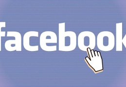 Facebook Holokost'u inkar eden içerikleri yasaklayacak