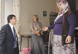 Fadıloğlu, 8 Şubat Mahallesi sakinleriyle buluştu