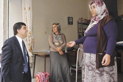 Fadıloğlu, 8 Şubat Mahallesi sakinleriyle buluştu