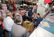 Fadıloğlu, pazar esnafının sorunlarını ve taleplerini dinledi