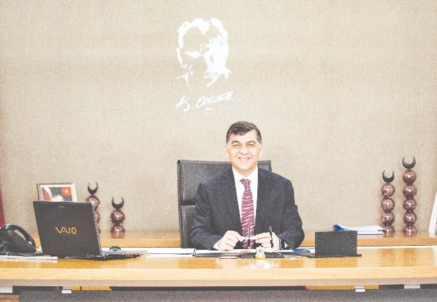 Fadıloğlu’ndan YKS'ye girecek öğrencilere tavsiyede bulundu