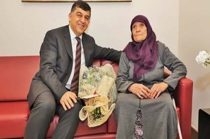 Fadıloğlu&#8217;nun son konuğu 80 yaşındaki Zeynep Türk oldu