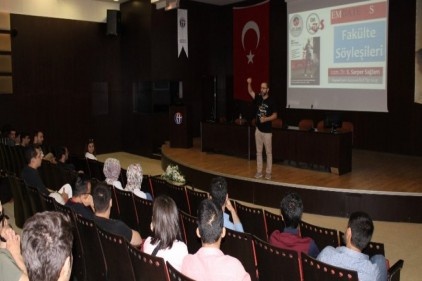 &#8220;Fakülte Söyleşileri&#8221; düzenlendi 