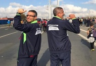 Farkındalık oluşturmak için hastasıyla birlikte yürüdü