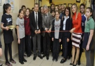 Farklı tekniklerde yapılmış 35 eserin yer aldığı sergi açıldı