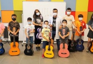 Farklı yaş gruplarına 2’şer saatlik eğitimler veriliyor