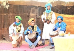 Fas’ı fotoğraflarla yaşatıyor