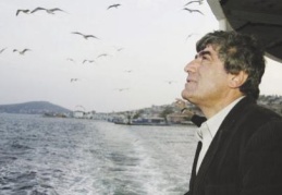 ‘Faşizme inat kardeşimizsin Hrant’ sesleri yükseldi