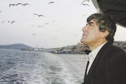 &#8216;Faşizme inat kardeşimizsin Hrant&#8217; sesleri yükseldi