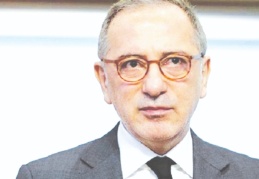 Fatih Altaylı: Aziz Nesin bu milletin yüzde 70'inde zekâ sorunu olduğunu söylemişti, iktidar sözcüleri bu oranı galiba yüzde 100 zannediyor, kimse de kızmıyor