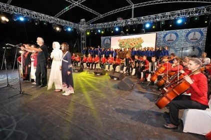 Fatih Sultan Mehmet Korosu konser verdi