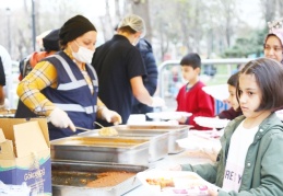 Fatma Şahin, Gazi şehirlilerle buluştu