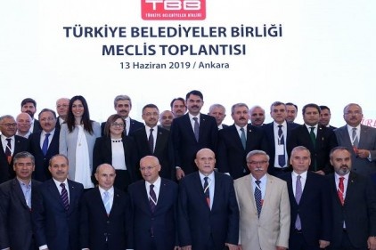 Fatma Şahin, yeniden TBB Başkanı seçildi