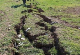 Fay hattının geçtiği 12 kilometrelik güzergâhta büyük tahribat