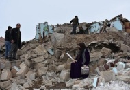 Fay yasası çıkartılarak, Fay zonları üzerindeki yerleşimler boşaltılmalı