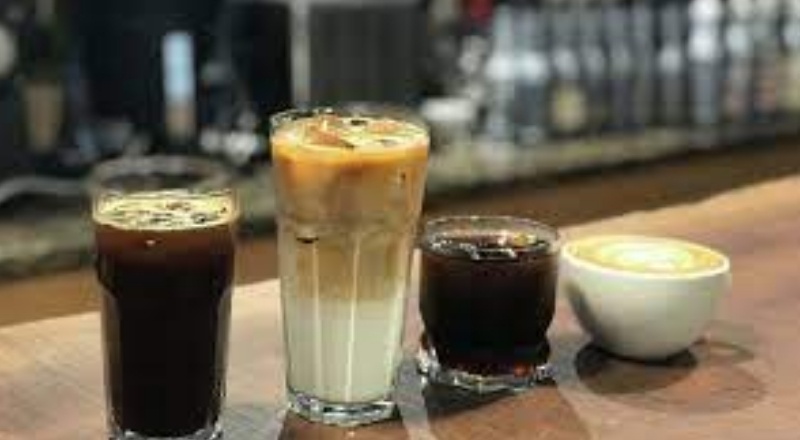 'Fazla kahve ve çay tüketimi idrar kaçırmayı artırıyor'