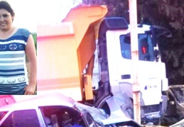 Feci kazada ölen kadının cenazesi ailesine teslim edildi