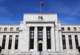 Fed faizleri 50 baz puan düşürdü