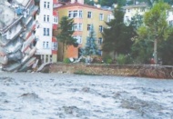 'Felaket görünenin çok üzerinde, kayıplar var bunlardan bahsedilmiyor'