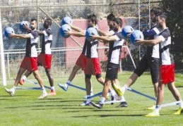 Fener hazırlığı günde çift idmanla sürüyor