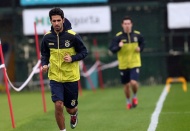 Fenerbahçe antrenmanlara başladı