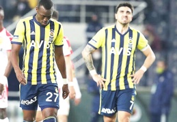 Fenerbahçe, bir yılda yüzde 50 geriledi