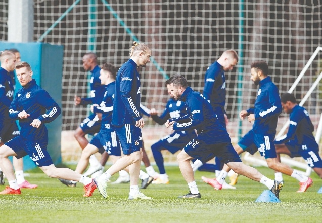 Fenerbahçe, Gaziantep FK maçı hazırlıklarını tamamladı
