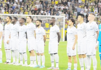 Fenerbahçe kadrosunu UEFA'ya gönderiyor