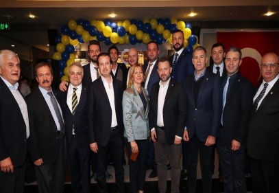 Fenerbahçe yöneticileri, Gaziantepli kongre üyeleriyle buluştu