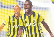 Fenerbahçe'de 10 milyon euro ödenerek alınan 3 isme neşter vuruldu