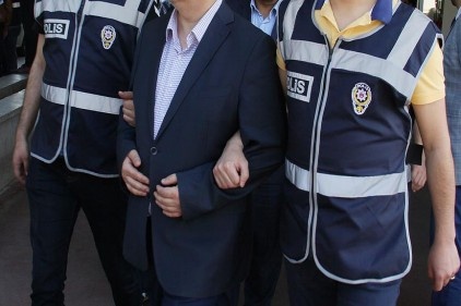 FETÖ operasyonunda 11 kişi tutuklandı