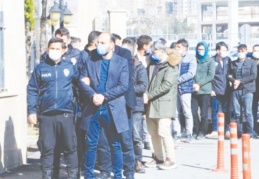 FETÖ operasyonunda gözaltına alınan 35 şüpheli adliyede