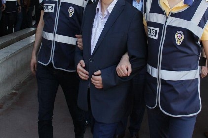FETÖ operasyonunda gözaltına alınan sağlıkçı sayısı 50&#039;ye çıktı